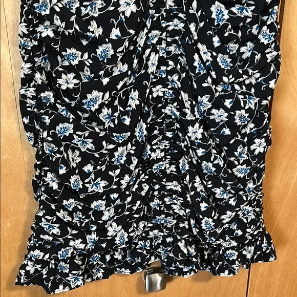 Veronica Beard Black and Blue Scoop Neck Sundress - Picture 3 of 7